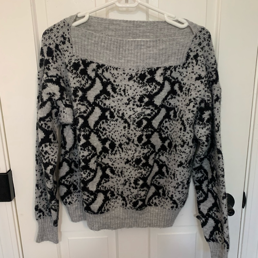 Sweater